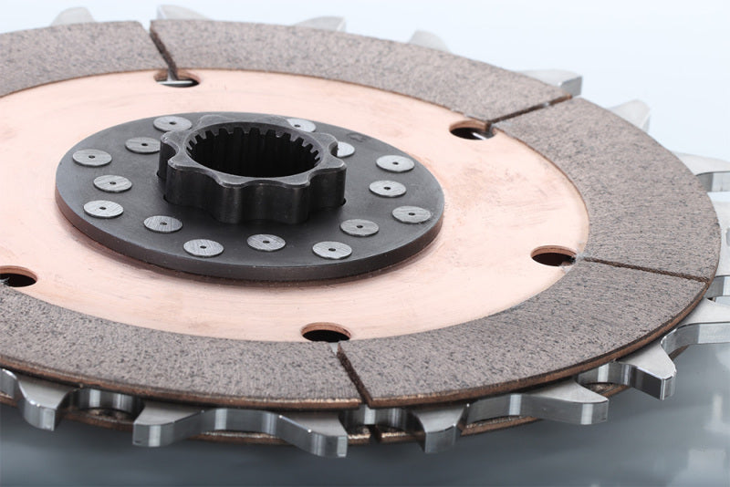 Clutch Masters 01-05 Mitsubishi Eclipse 725 PRO Series Triple Disc Clutch w/Steel Flywheel