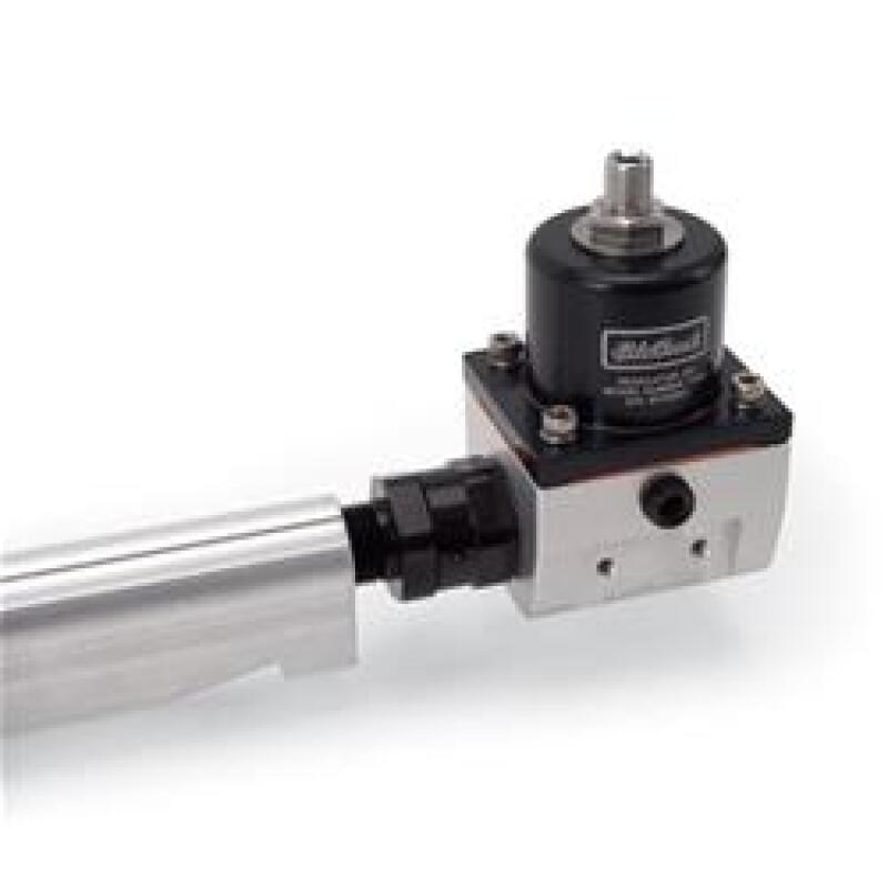 Russell Performance Adapter -10 SAE Male Port to -8 SAE Male Port Swivel Black
